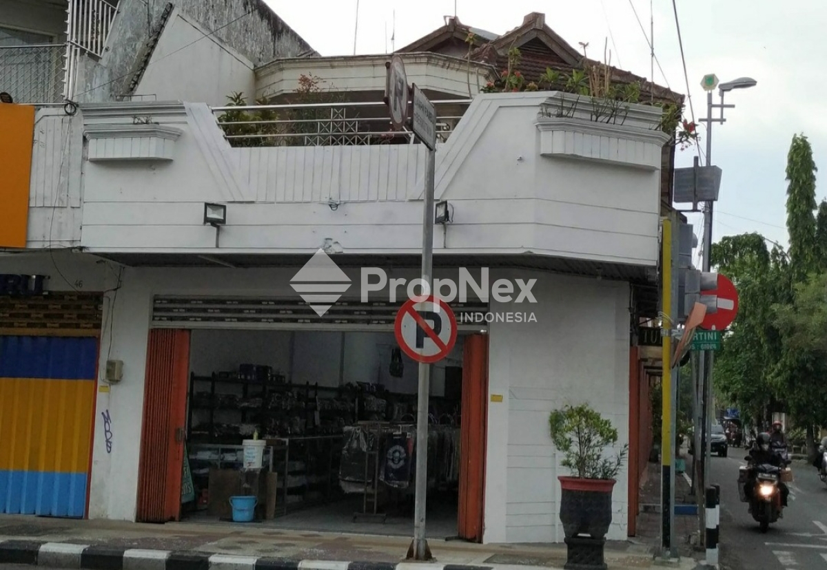 Toko + Rumah Jl Mojopahit dan RA Kartini — foto 2